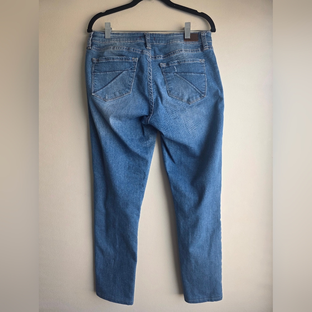 Dear John Patchwork Joy Rich Comfort Skinny Jean in Medium Blue Size 29 - Picture 8 of 9